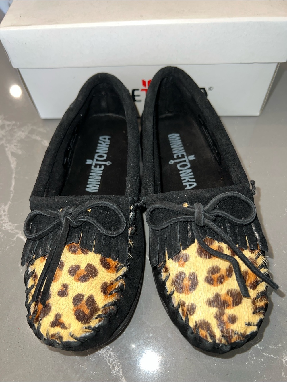 Minnetonka KIDS Suede Moccasins with Leopard Haircalf Accent BLACK